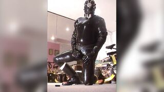 Roxina2003XtaticRubber280203XL.WMV