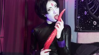 LUSTFUL FTM Raven Cosplayer Has Dream Sextoy Fuckfest