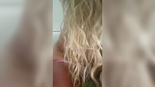 Hawt Blond TRANS GIRLIE in moist brassiere and pants in the tub