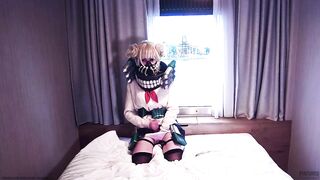Himiko Toga (MHA) Edges and Fingers her Booty