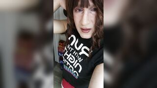 Cute Transgender Mr. Slender Detroit FARTING PLEASURE!