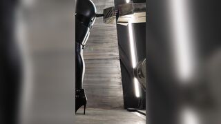 IronHorse bangs Lara 400mm SHort