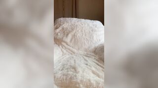 Rileydix treats stepson and boyfriends to her cunt!????