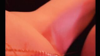 Italian Bianca Ts shemale bangs raw a male bareback and cums inside