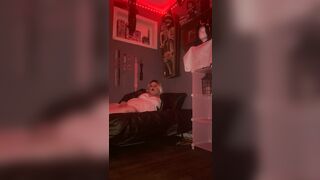 Tiffany plays with herself