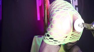 Toypleasurexxx - sissy fluo anal bang machine