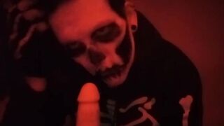 Spooky Skeleton Beauty Gives U Terrible Head (with noncommittal frotting)