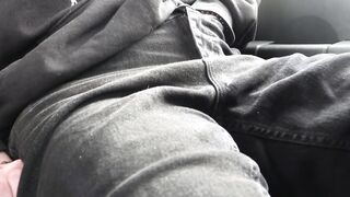 teen jerks off quick and fast in car