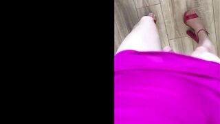 I'm pantyless in public