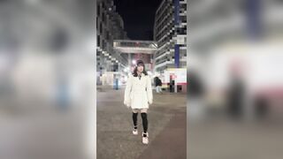 外でおむチラ????