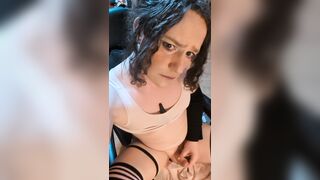 howdy i'm fresh here, say howdy back ????