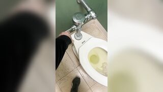 POV: trans stud pissing in studs’s public bath