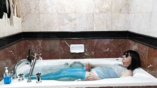 Sequel of the previous video about Naturalism and Eroticism at Bangkok hotel or an evening after a date