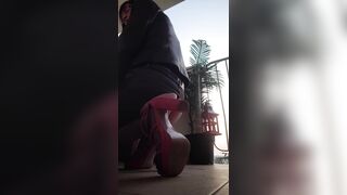 Screw My Jean's Cul Open on Its Balcony, Talons Roses. Vanessabitchx Parischiennetrvprod91