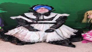 Layered PVC Maid Aoi in a lengthy magic wand sex-toy session