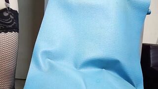 Amateur se pone lenceria hot y se mete polla grande por el culo