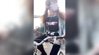 No185 Tucking Stripped On The Bank