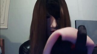 Anine and May in ebony Pt2! Playing around with female mask May during the time that in Anine!