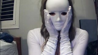 Masked Gal in White Pt5! A shy masked cutie face disclose! Here is Amy!