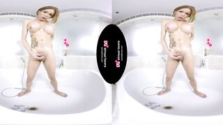 TSVirtuallovers - Transsexual wanking in bathtub