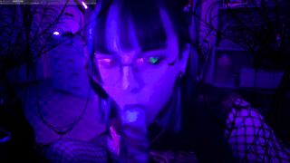 KOTKA DEVIL'S TWISTED ORAL SEX DREAM EXPLODES FAST