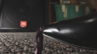 Unaware Giantess Wearing Squeaky Heels