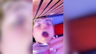 Trans Delícia Mandando Você Gozar Enquanto Toma o Próprio Gozo