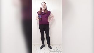 Preview: Jessabelle Cox - Purple Sweater Pee