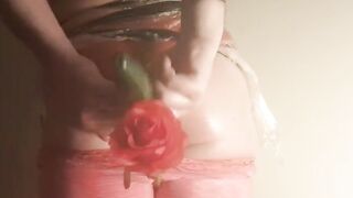 Wet Lucy THICC British Ass Twerking For Bitch goddess
