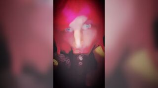 British Crossdresser Deepthroats BBC Sex-toy