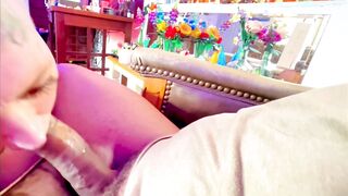 TS Diana Deelight swaps head and gets banged by her boyfriend Jrockstar82 on the daybed