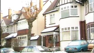 Bounce One -- 1980s Pat Wynn boob bonanza