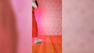 Club Doxy Exotic Dance How Supple White Body