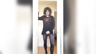 I am a Crossdresser Wench