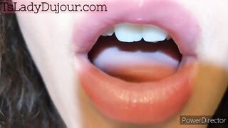 Mesmerizing T-Girl Lips